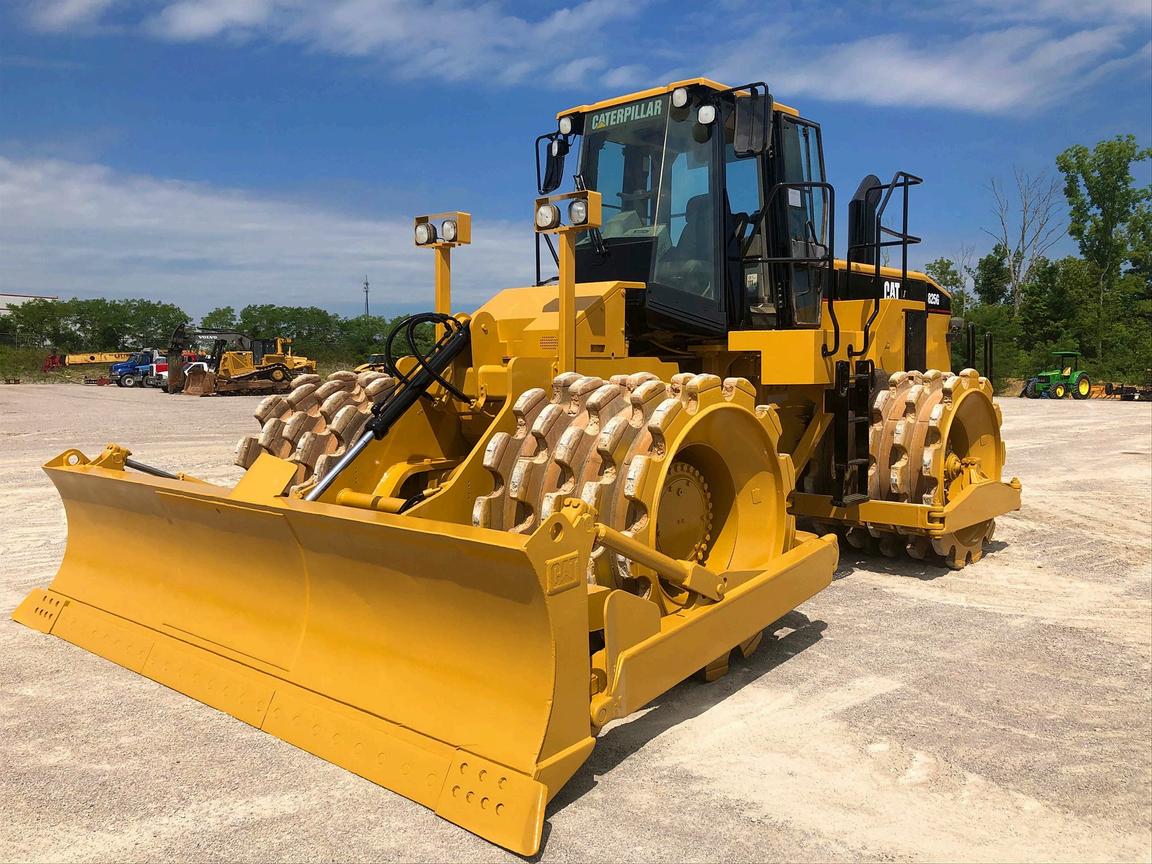 Caterpillar 825G II Soil Compactor Service Manual AXB - Neo Truck Manuals