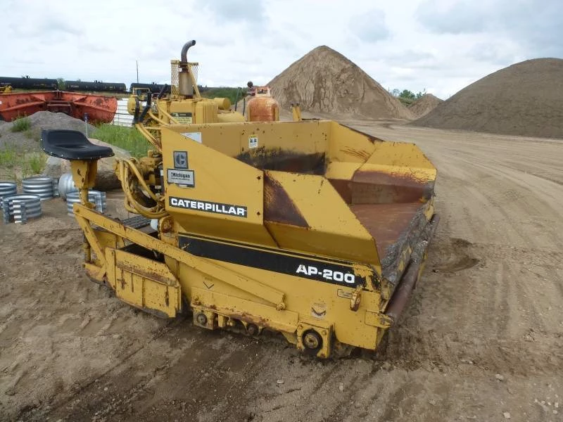 Caterpillar AP-200 Asphalt Paver Service Manual 6AD - Neo Truck Manuals