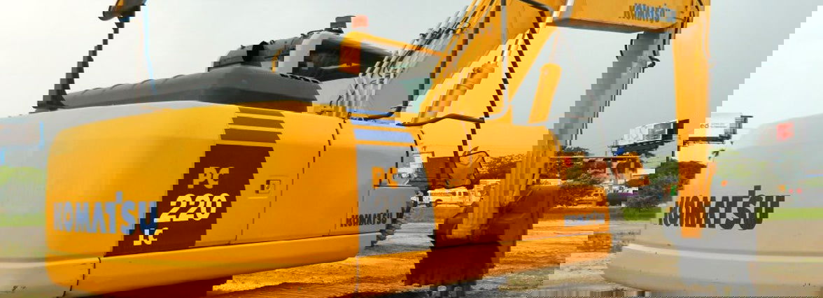 Komatsu PC220LC-8M0 Crawler Excavator Parts Manual - Neo Truck Manuals