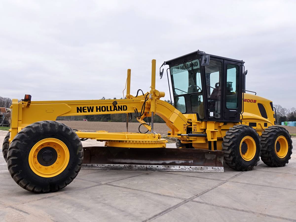 New Holland RG200AWD Motor Grader Parts Manual - Neo Truck Manuals