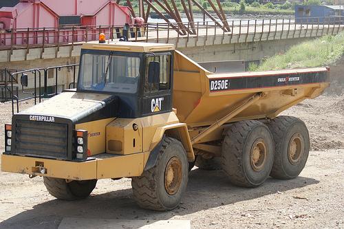 Caterpillar D250E Articulated Truck Service Manual 5TN - Neo Truck Manuals