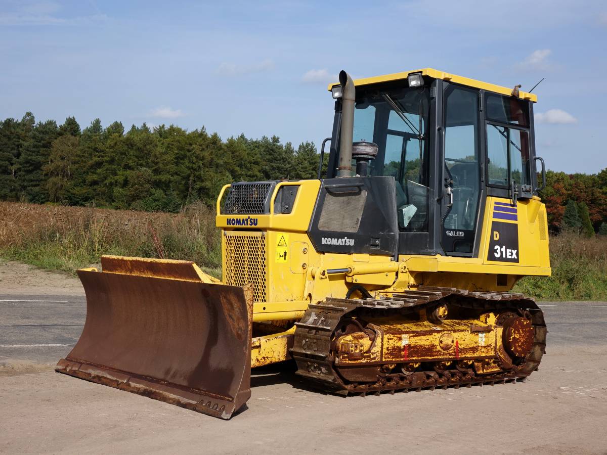 Komatsu D31EX-214-M Bulldozer Parts Manual - Neo Truck Manuals