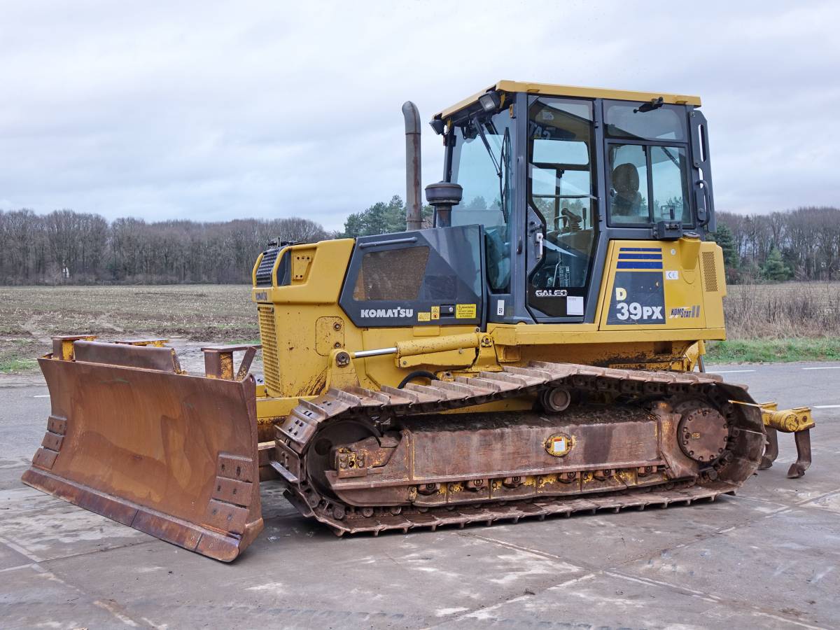 Komatsu D39PX-21 Bulldozer Parts Manual - Neo Truck Manuals