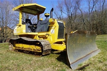 Komatsu D41E-34 Bulldozer Parts Manual - Neo Truck Manuals