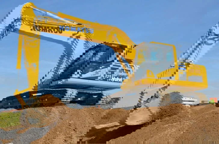 Komatsu HB215LC-2 Hydraulic Excavator Parts Manual - Neo Truck Manuals