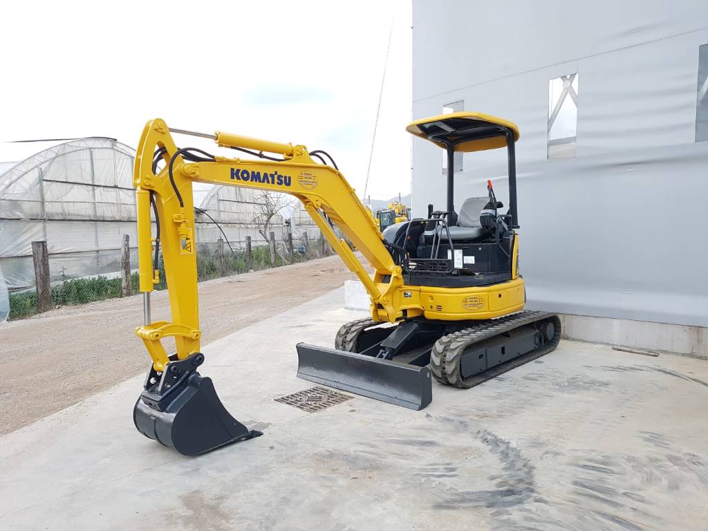 Komatsu PC30MR-2 Hydraulic Excavator Operation & Maintenance Manual - Neo Truck Manuals