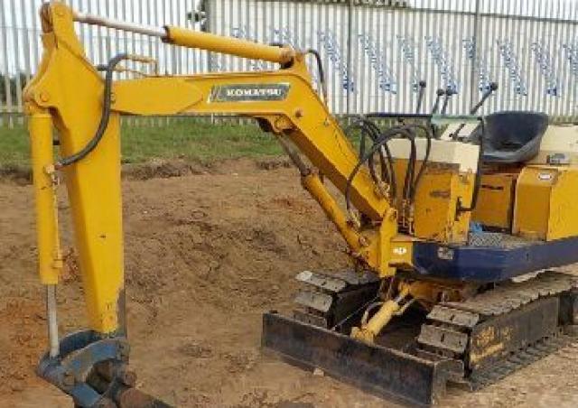 Komatsu PCO5-5 Crawler Excavator Parts Manual - Neo Truck Manuals