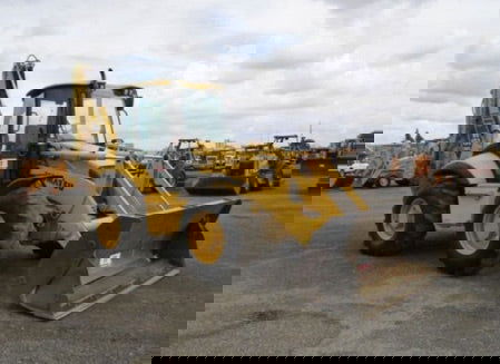 Komatsu WB150AWS-2 Backhoe Loader Parts Manual - Neo Truck Manuals