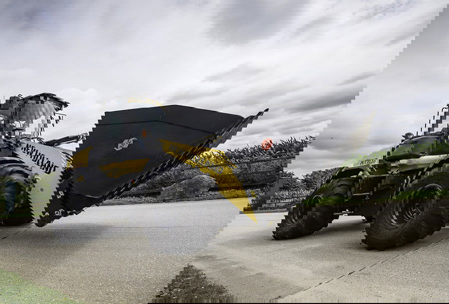 New Holland 19-497 Loader Parts Manual - Neo Truck Manuals