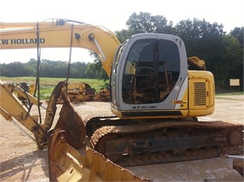 New Holland E130 Crawler Dozers Parts Manual - Neo Truck Manuals