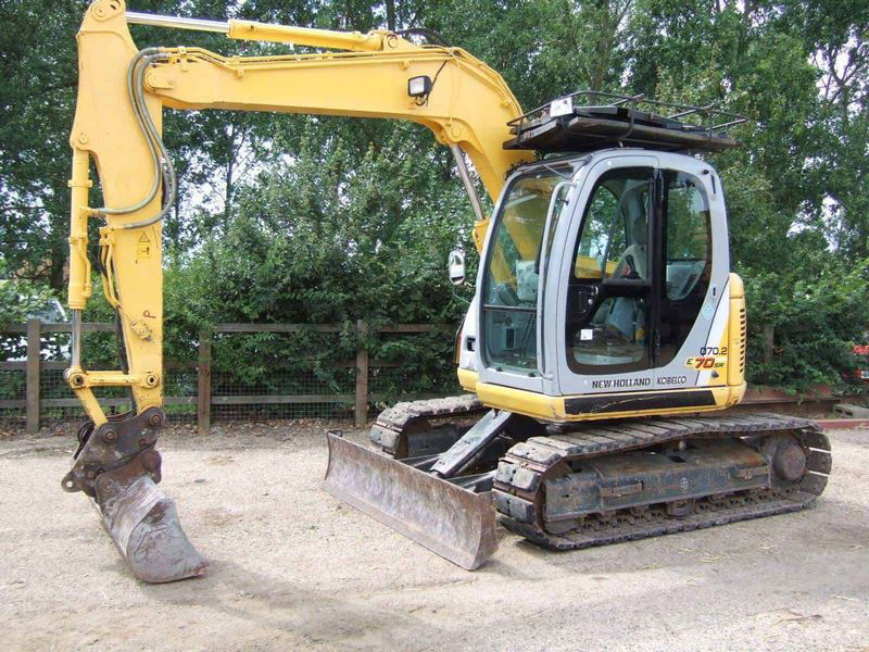 New Holland E70SR Midi Excavator Parts Manual - Neo Truck Manuals